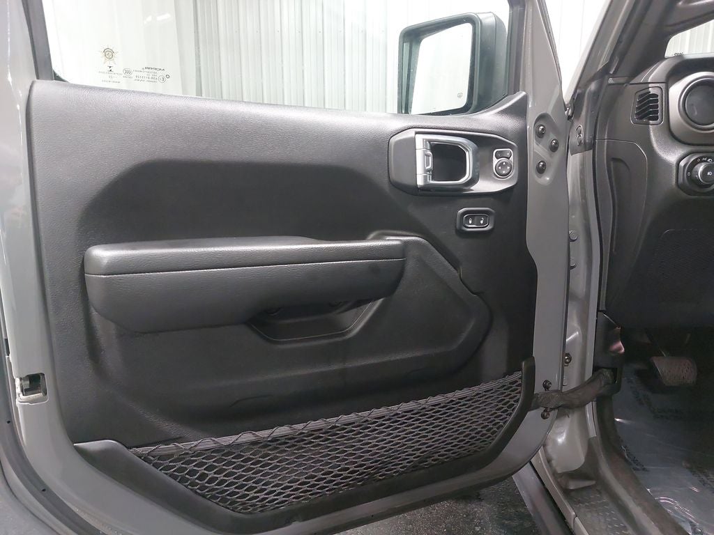 2022 Jeep Wrangler Unlimited Willys