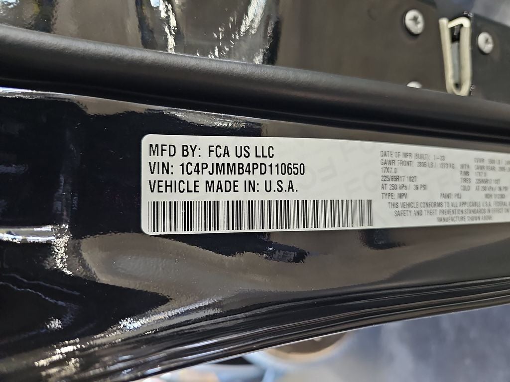 2023 Jeep Cherokee Altitude