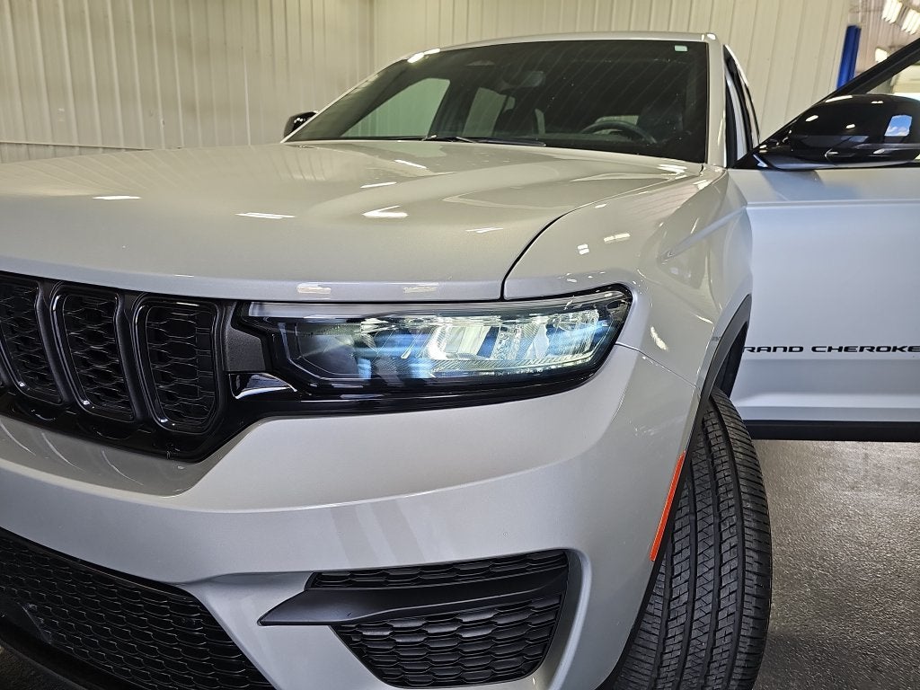 2023 Jeep Grand Cherokee Altitude X