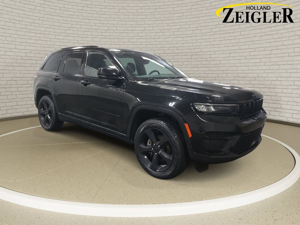 2023 Jeep Grand Cherokee Altitude