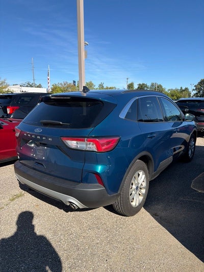 2020 Ford Escape SE