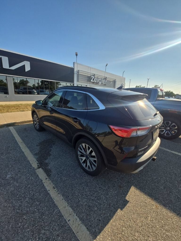 2020 Ford Escape Titanium