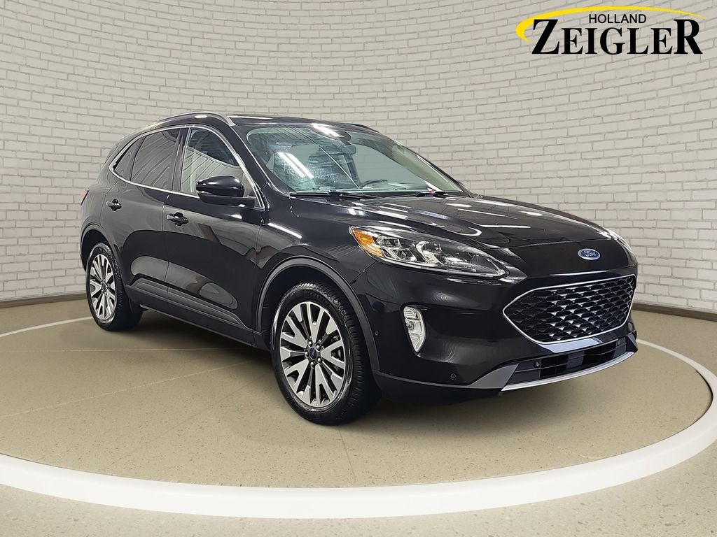 2020 Ford Escape Titanium