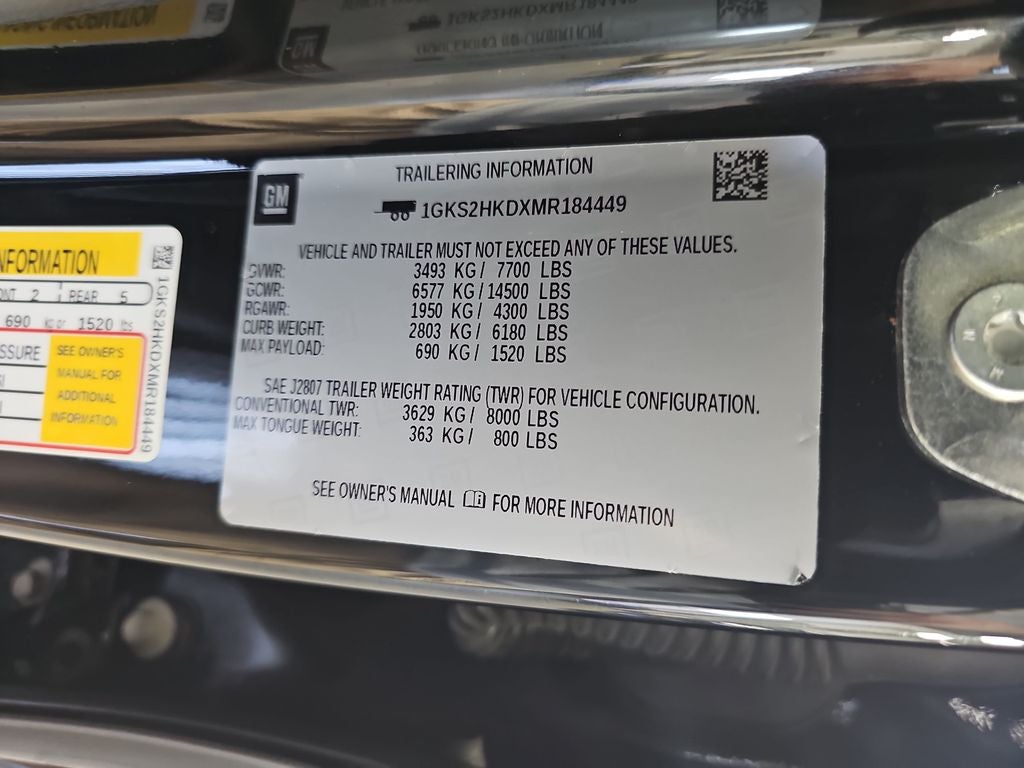 2021 GMC Yukon XL AT4