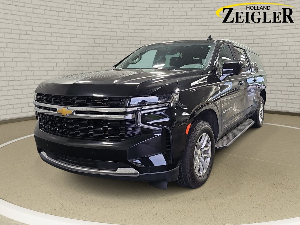 2023 Chevrolet Suburban LS