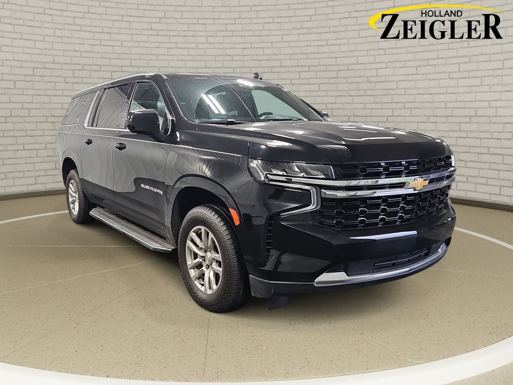 2023 Chevrolet Suburban LS