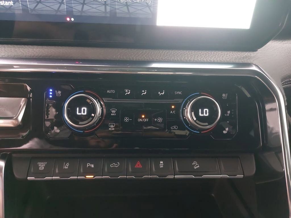 2025 GMC Sierra 2500HD Denali