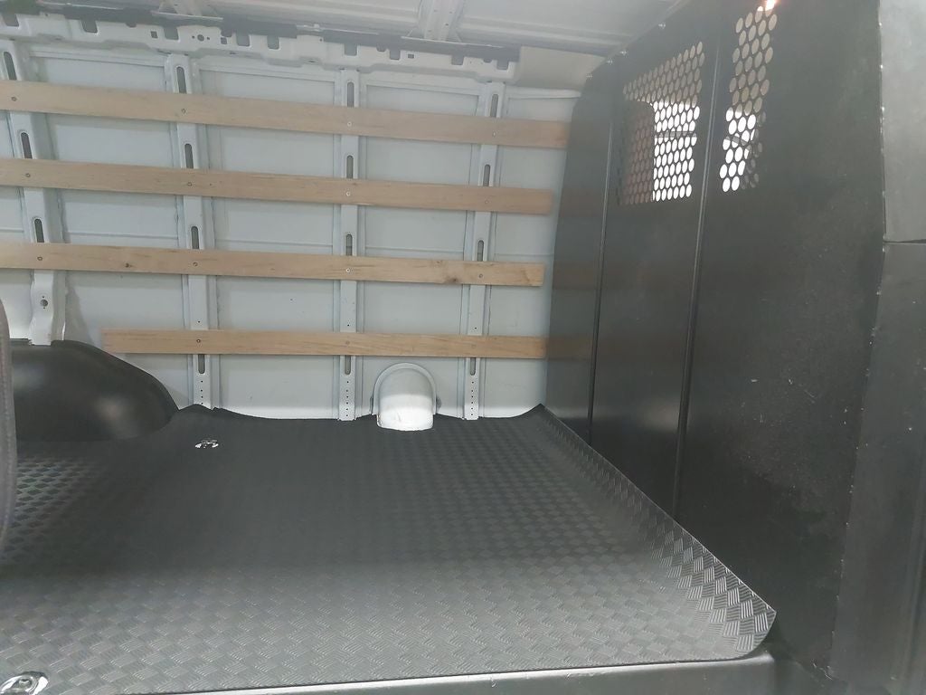 2024 GMC Savana 2500 Work Van