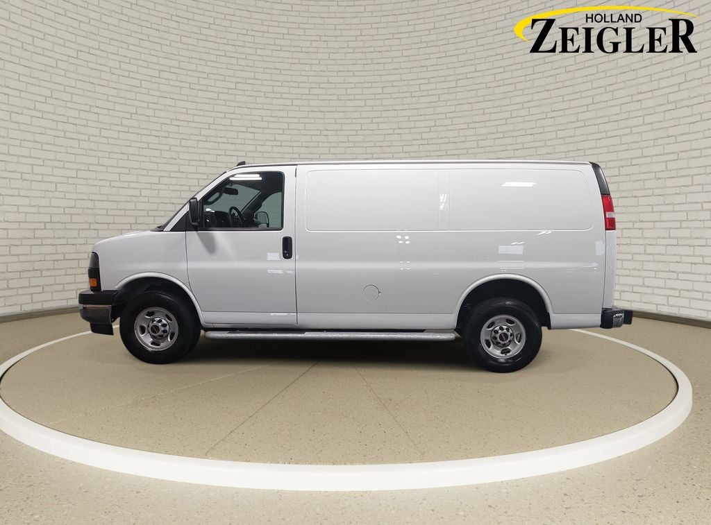 2024 GMC Savana 2500 Work Van