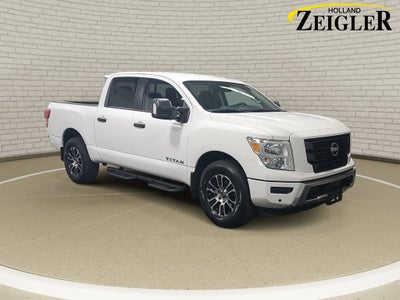 2024 Nissan Titan SV