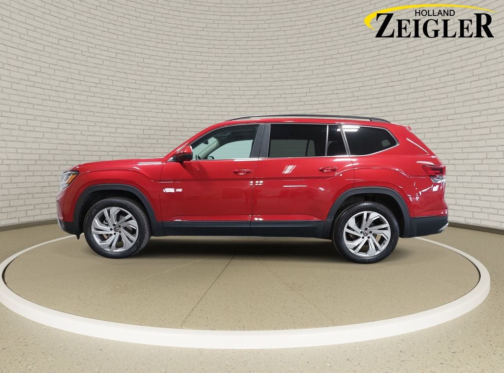 2022 Volkswagen Atlas 3.6L V6 SE w/Technology