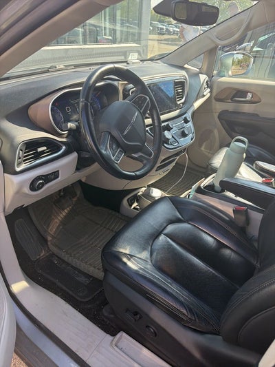 2017 Chrysler Pacifica Touring L Plus