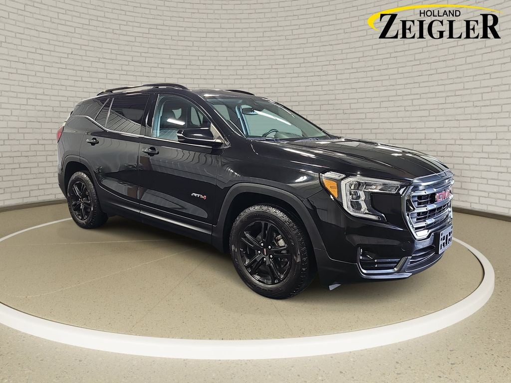 2023 GMC Terrain AT4