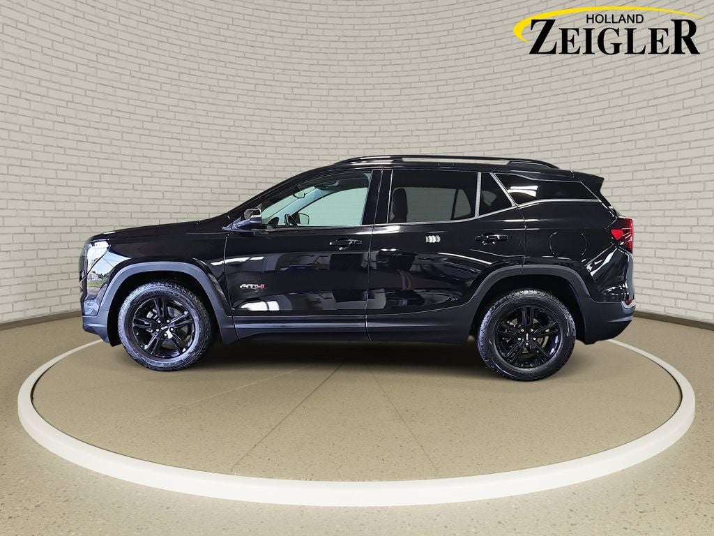 2023 GMC Terrain AT4