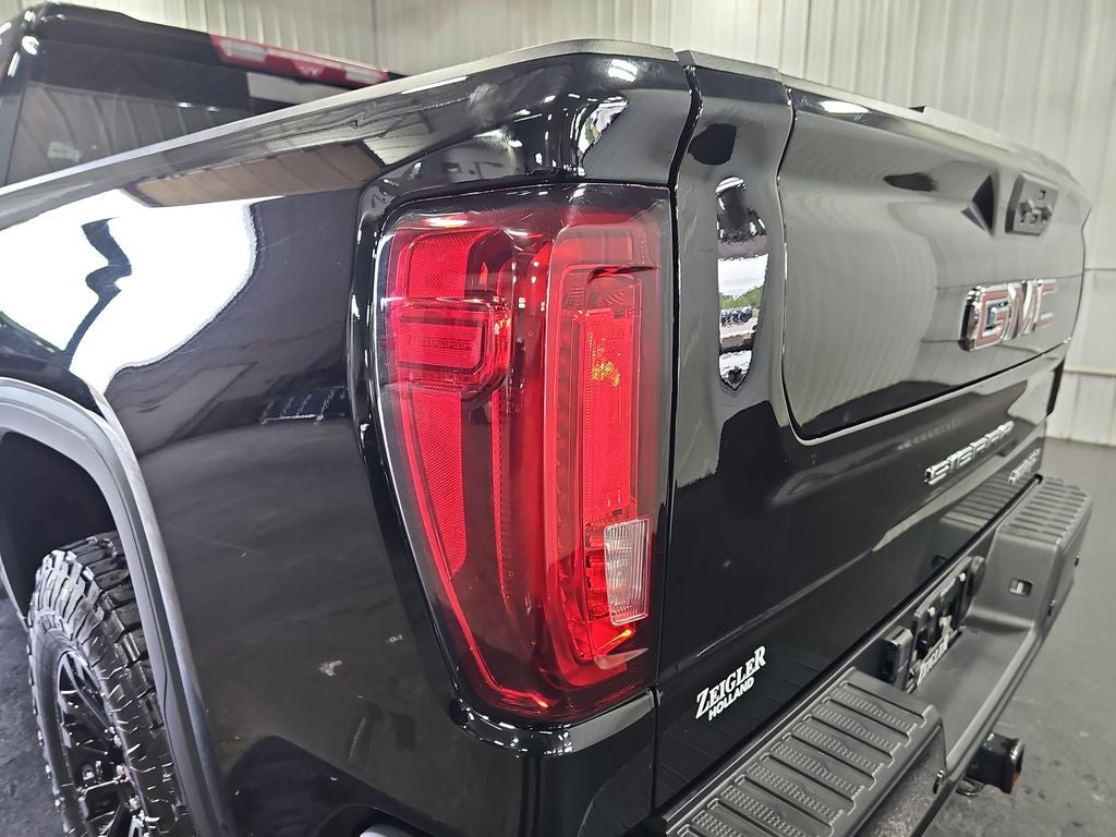 2022 GMC Sierra 1500 AT4X