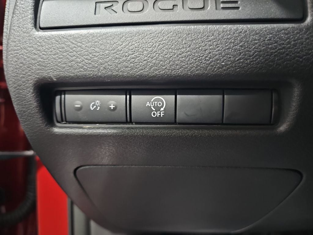 2025 Nissan Rogue S