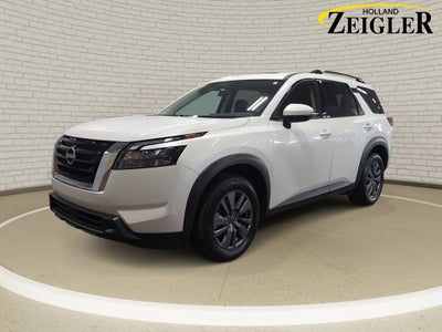 2024 Nissan Pathfinder SV