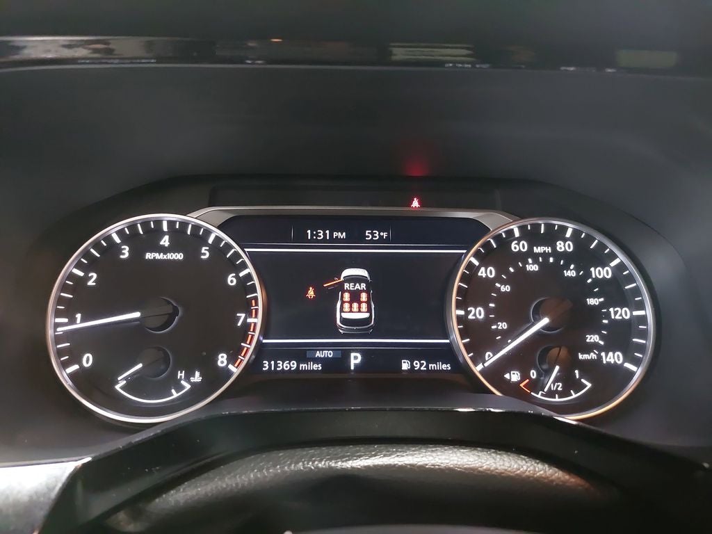 2024 Nissan Pathfinder SV