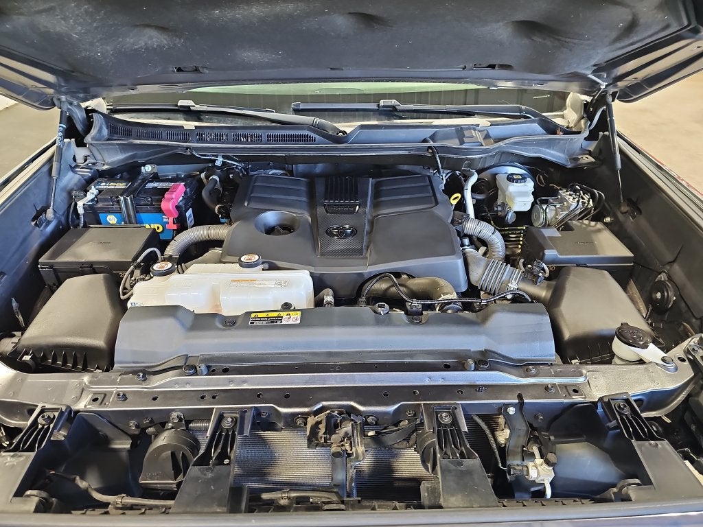 2023 Toyota Tundra Platinum