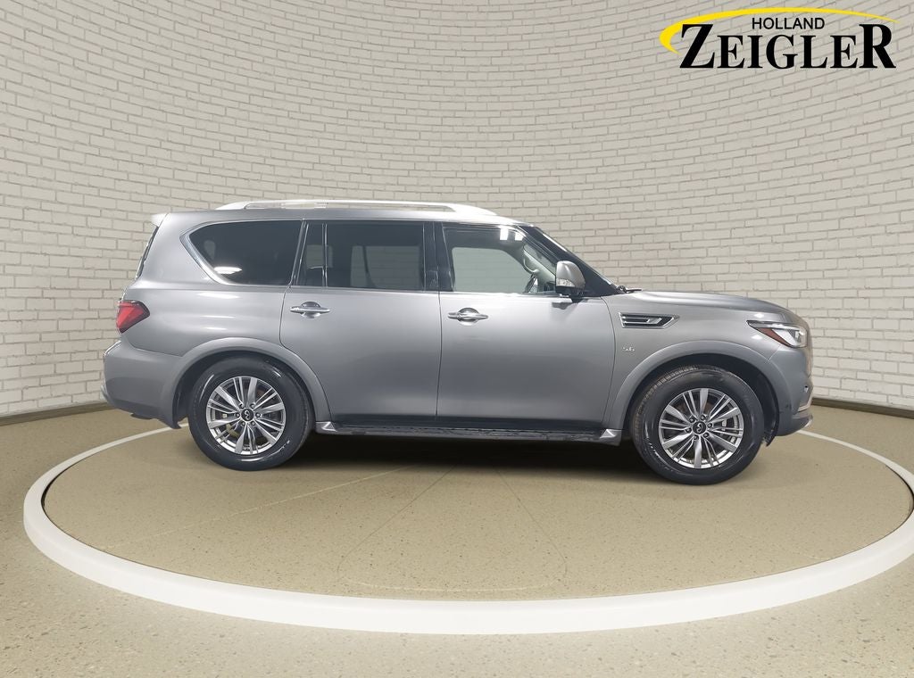 2019 INFINITI QX80 LUXE