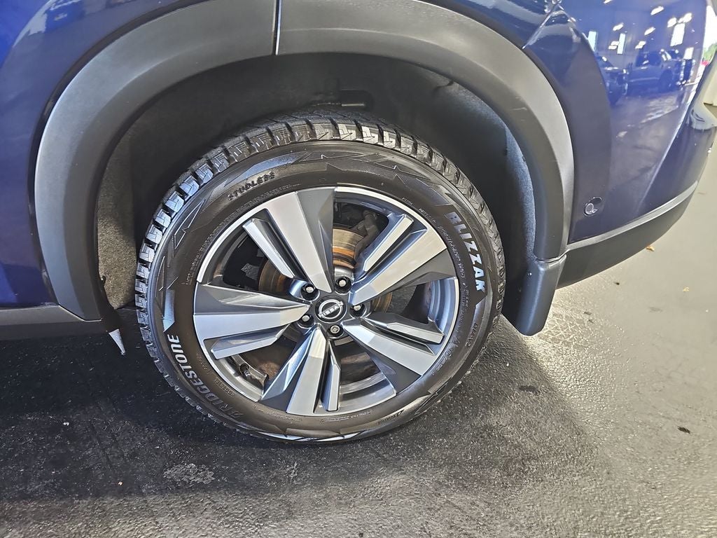 2024 Nissan Rogue SL
