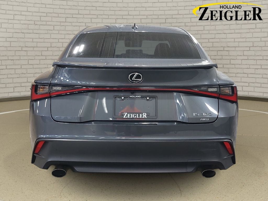 2022 Lexus IS 300