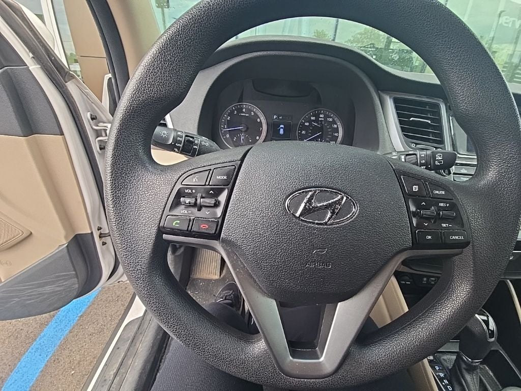 2016 Hyundai Tucson SE