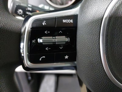 2023 Kia Carnival LX