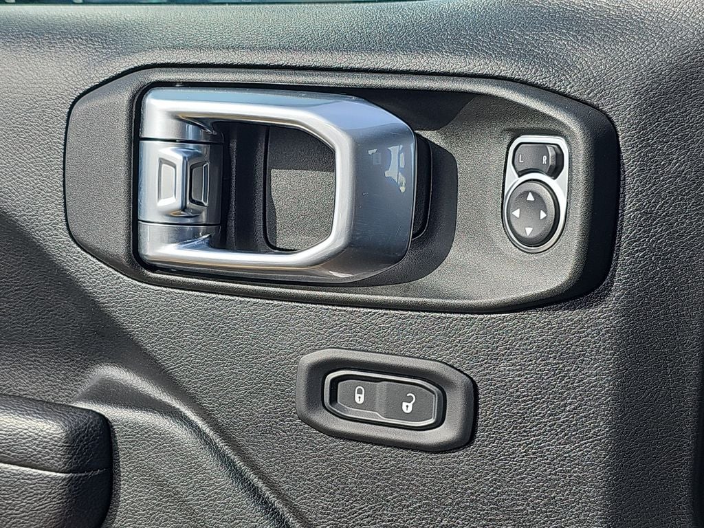 2022 Jeep Wrangler Unlimited Willys