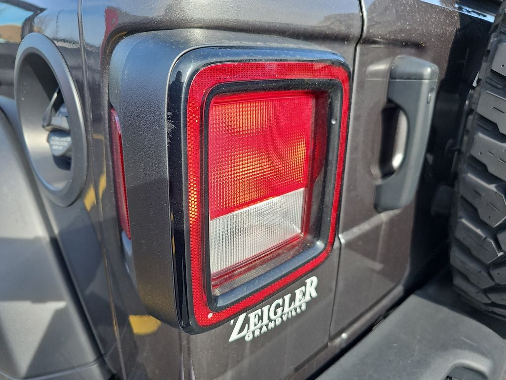 2022 Jeep Wrangler Unlimited Willys