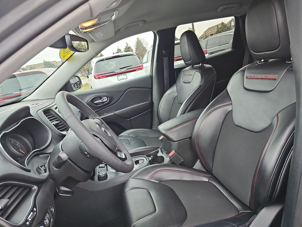 2022 Jeep Cherokee Trailhawk