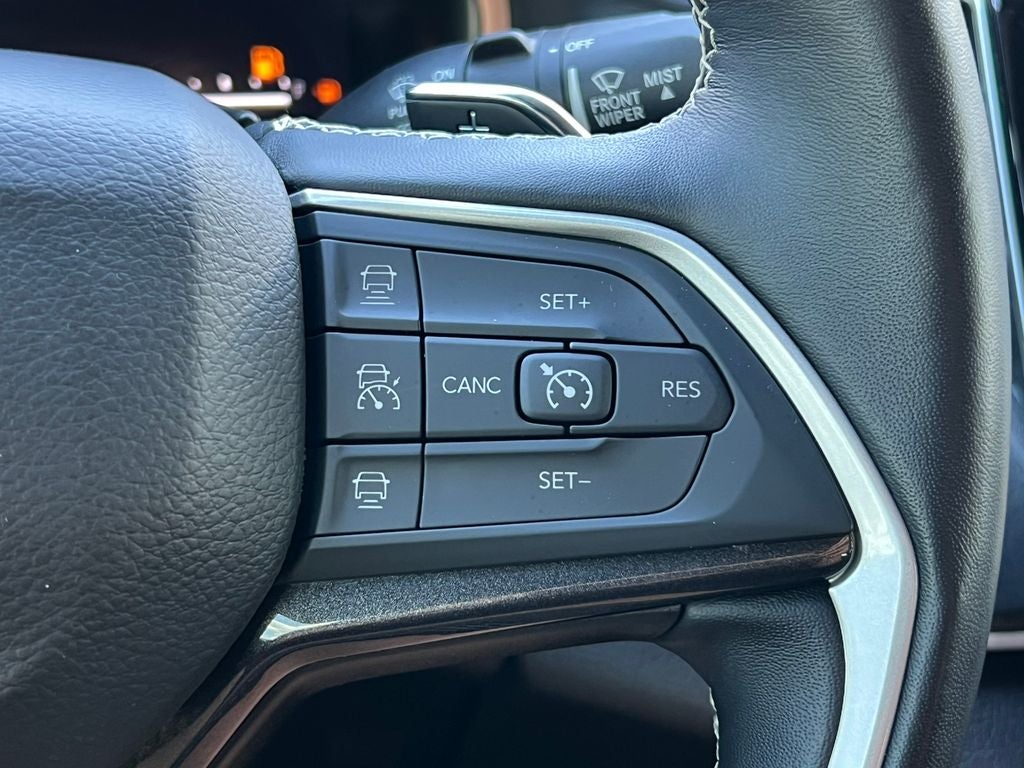 2022 Jeep Grand Cherokee Altitude