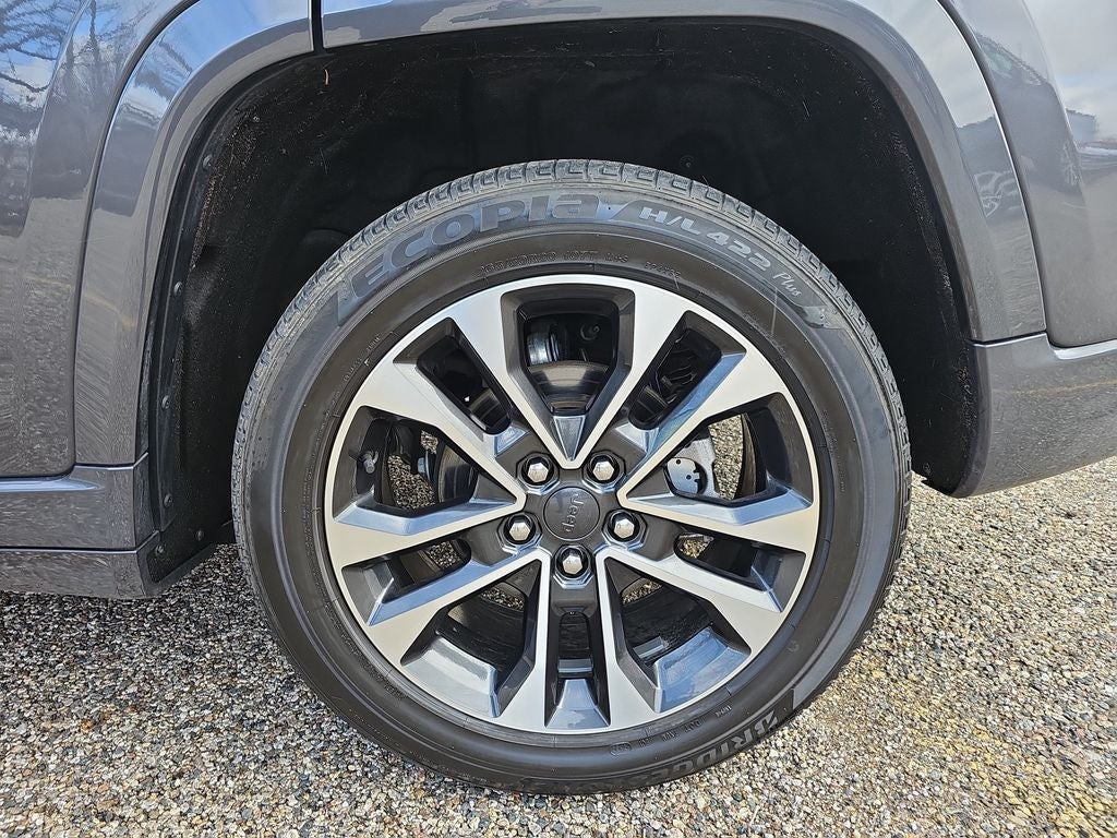 2022 Jeep Grand Cherokee Overland