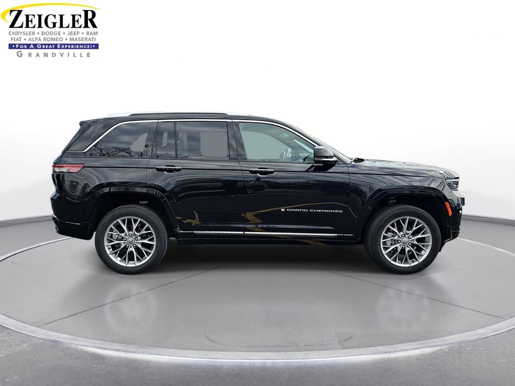 2023 Jeep Grand Cherokee Summit