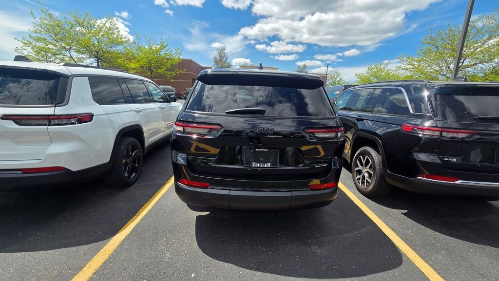 2023 Jeep Grand Cherokee L Altitude