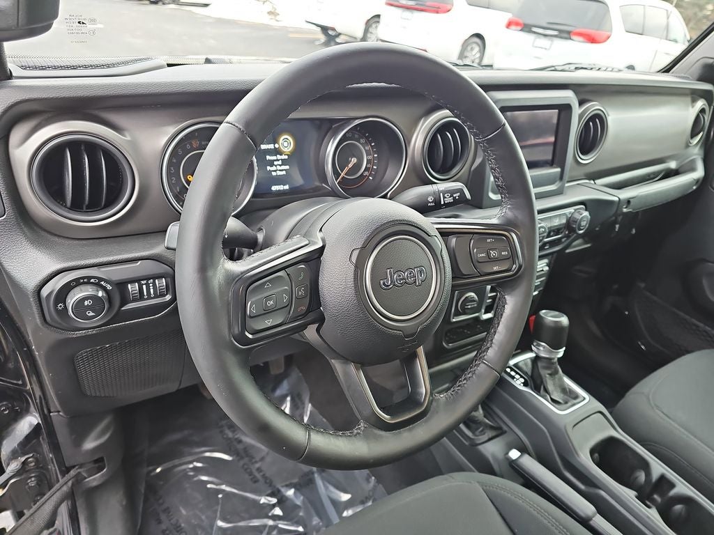 2022 Jeep Gladiator Sport