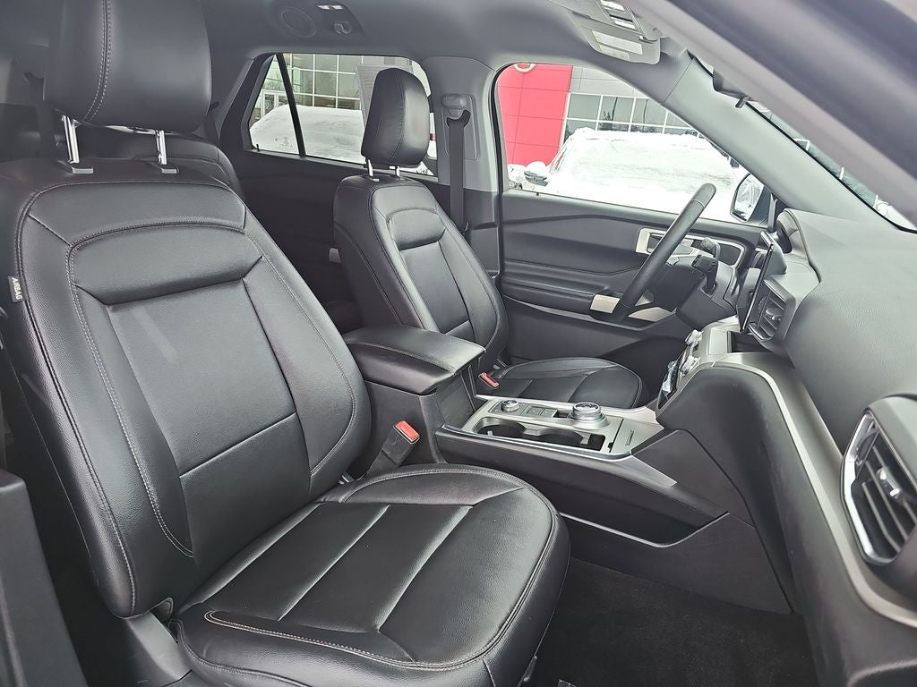 2021 Ford Explorer XLT LOCAL TRADE