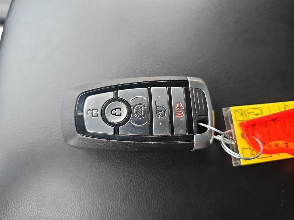 2021 Ford Explorer XLT LOCAL TRADE