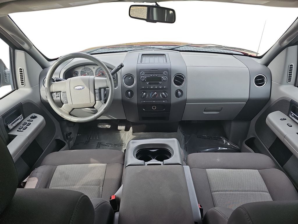 2006 Ford F-150 Base