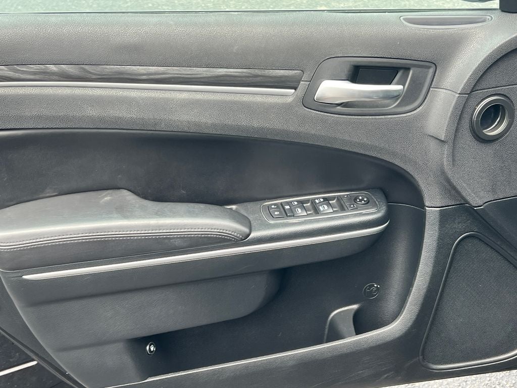 2018 Chrysler 300 Touring