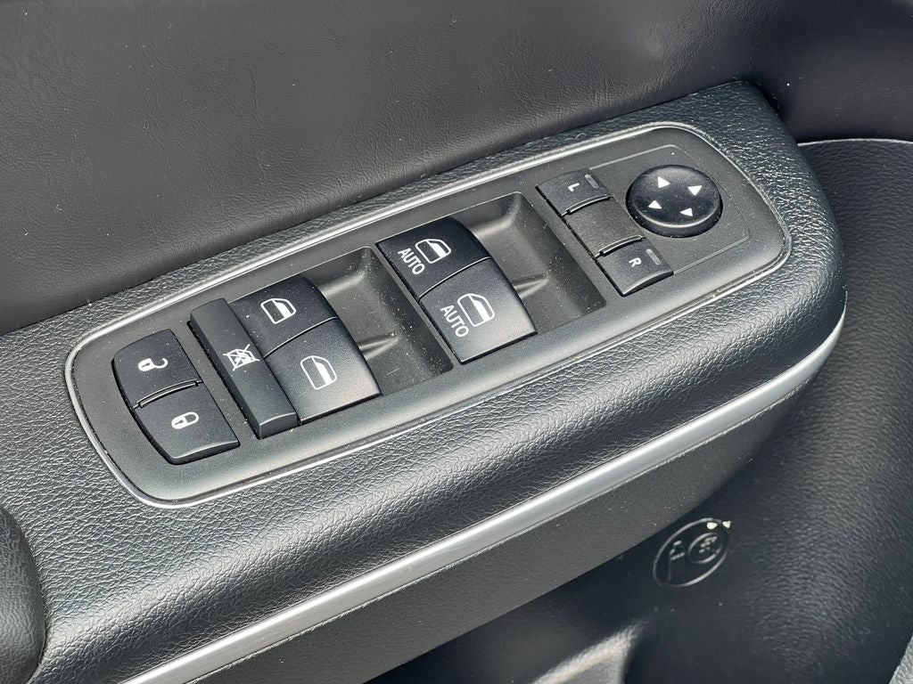 2018 Chrysler 300 Touring