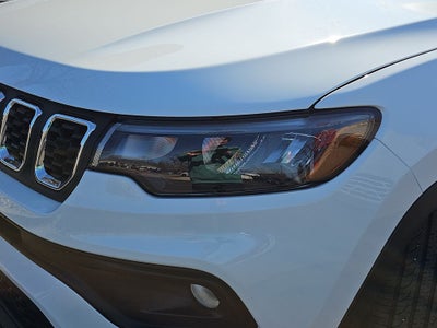 2024 Jeep Compass Latitude Lux