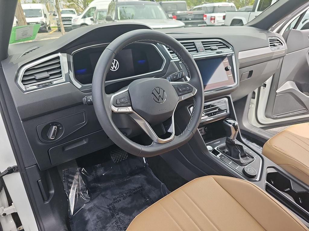 2023 Volkswagen Tiguan 2.0T SE