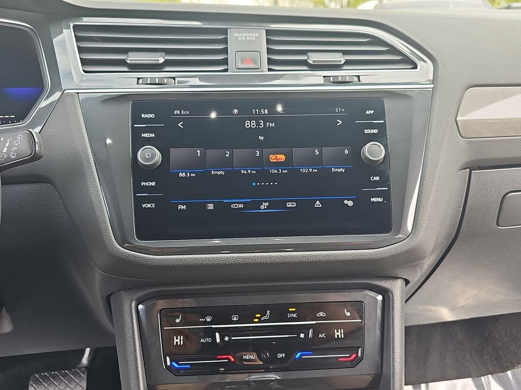 2023 Volkswagen Tiguan 2.0T SE
