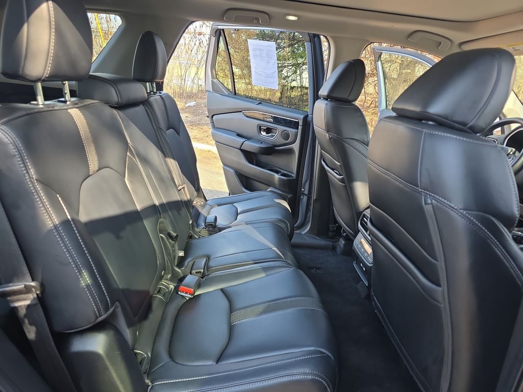 2023 Honda Pilot Touring