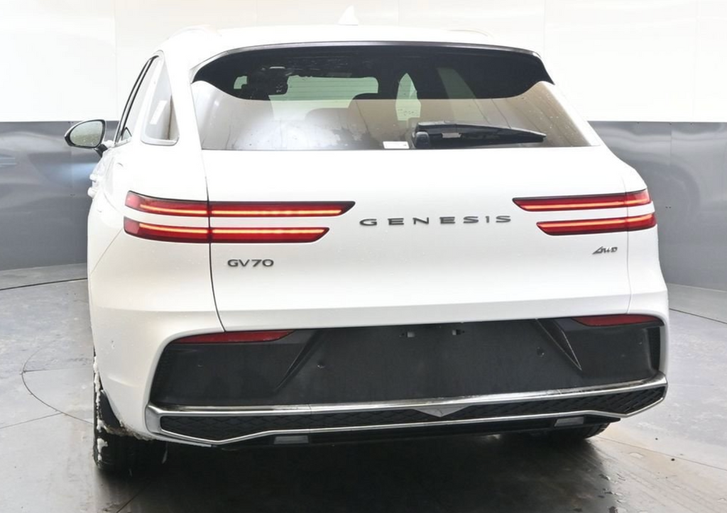 2025 Genesis GV70 2.5T