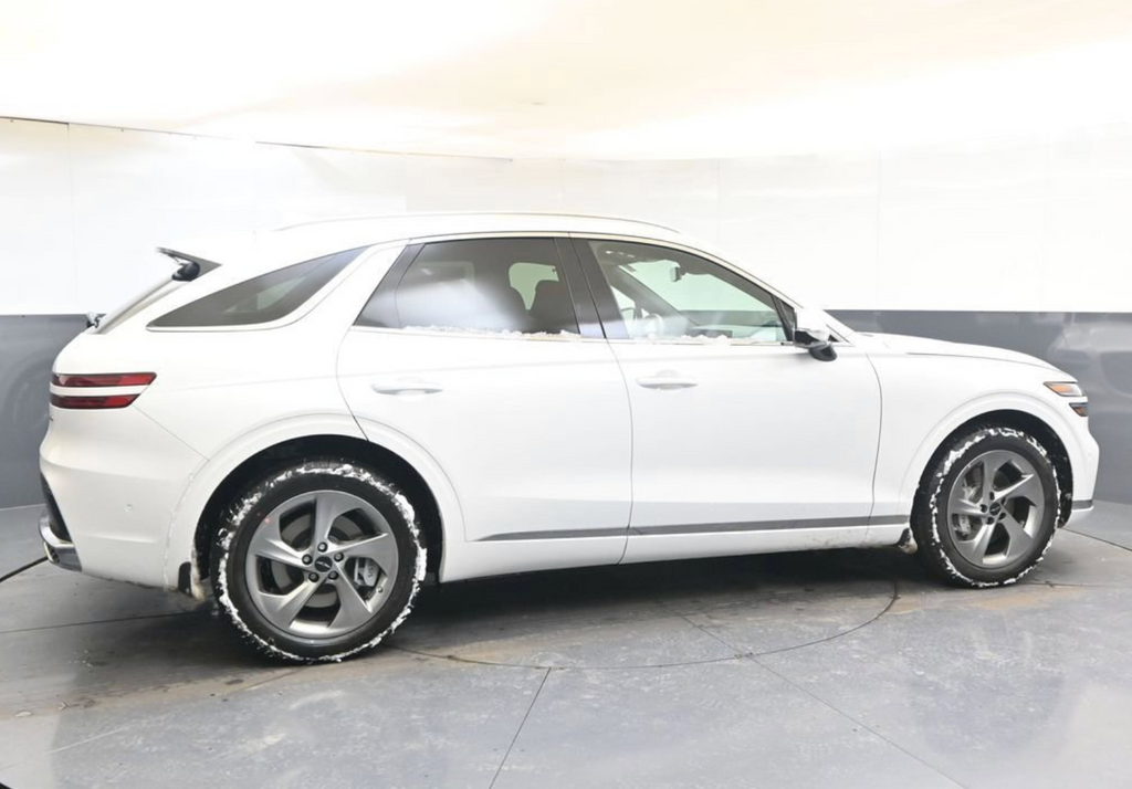 2025 Genesis GV70 2.5T