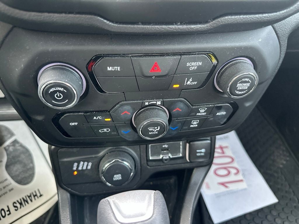2022 Jeep Renegade Altitude