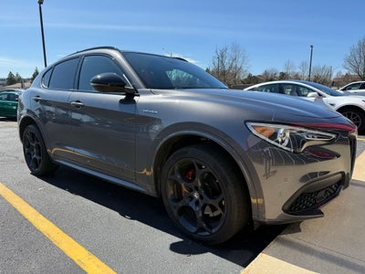 2023 Alfa Romeo Stelvio Veloce AWD