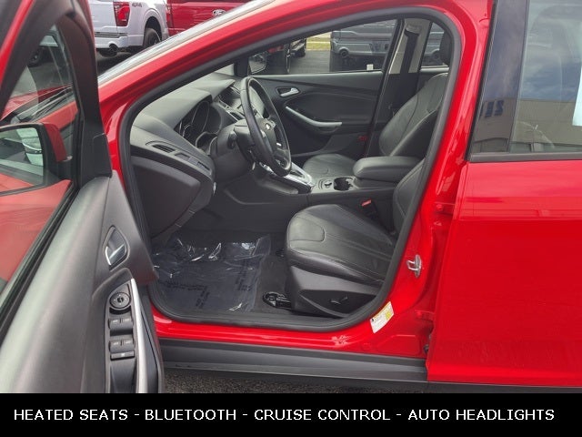 2014 Ford Focus SE LOW MILES